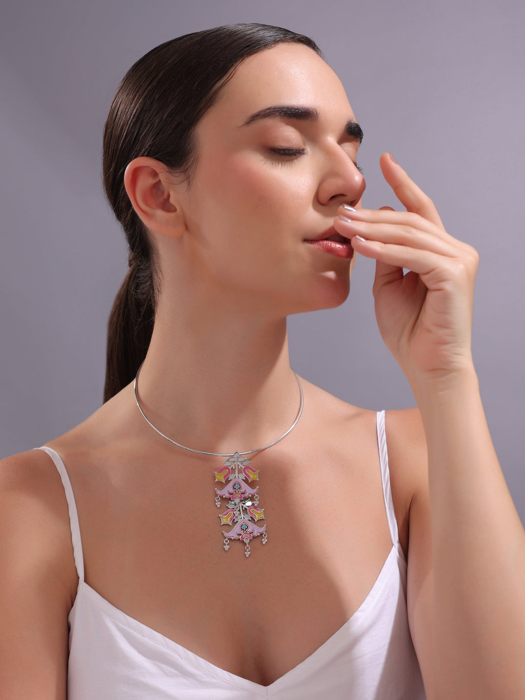 Fleeting Flora Hasli Pendant Necklace